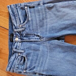 Silver Suki Boot Cut Sz 28x33 Denim Jeans, Medium Wash Blue